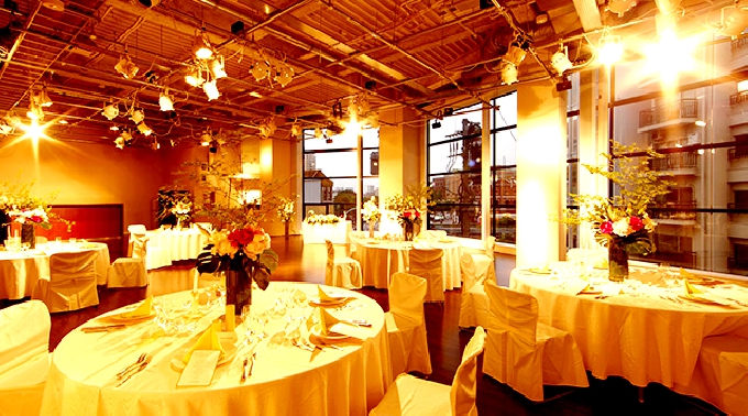【恵比寿 2014年10月31日(金)  20: 30～  300名限定】★大規模HalloweenPARTY!!『LIVING ROOM』★飲み放題＆料理付き＆ペア探しゲーム大会あり!!