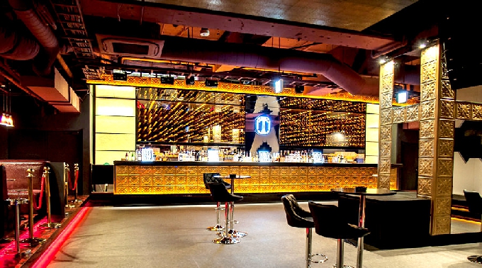 【T2 SHIBUYA : 8/19 火曜日】渋谷最大規模！いま渋谷で最も人気のクラブT2 SHIBUYA ～最新プロジェクションマッピング×音楽×豪華空間 ～ ★ クーポン利用でお得に参加可能　