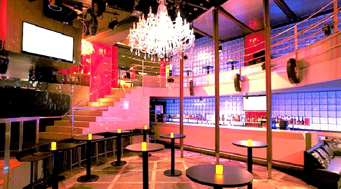【表参道クリスタルラウンジ：2014 クリスマスパーティー】12.25 超人気Crystal LOUNGEで素敵なセレブクリスマス”Xmas Party”をお楽しみください！サンタコスプレ割引き有り★